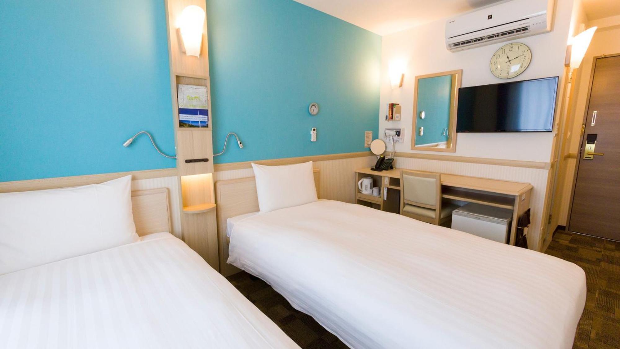 Toyoko Inn Marugame Ekimae Zimmer foto