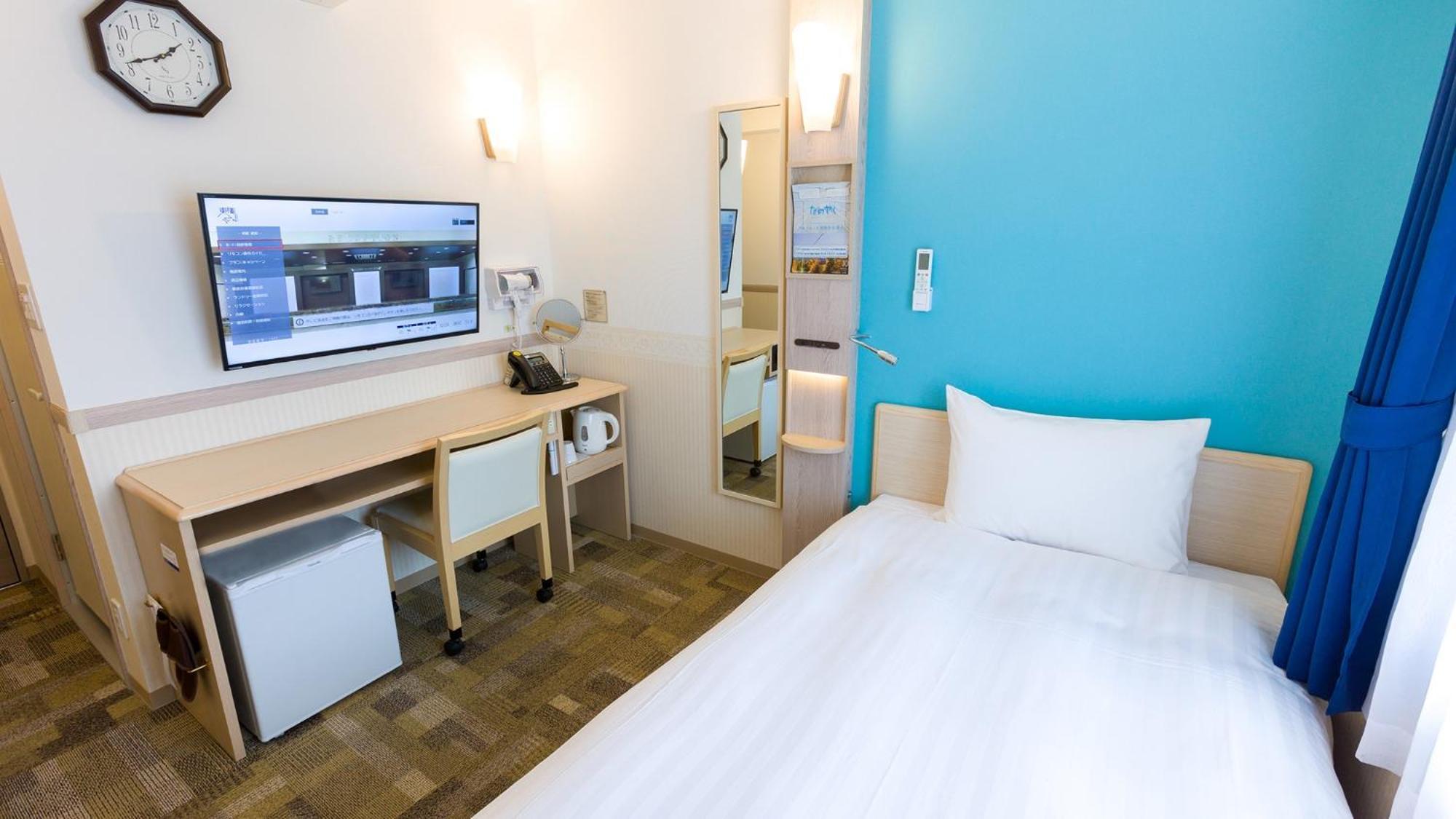 Toyoko Inn Marugame Ekimae Zimmer foto