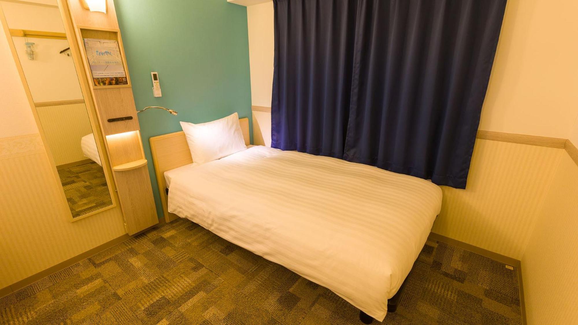Toyoko Inn Marugame Ekimae Zimmer foto